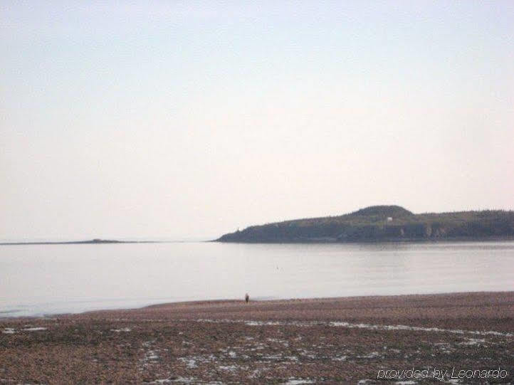 Moore'S Specialties Fundy Bay House Rental Gardner Creek Exterior photo