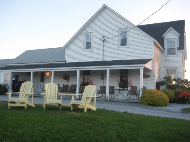 Moore'S Specialties Fundy Bay House Rental Gardner Creek Exterior photo